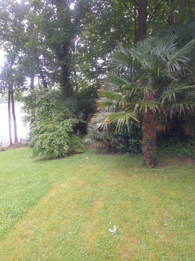 Un Jardin En Pente Douce Locquenole Exterior foto